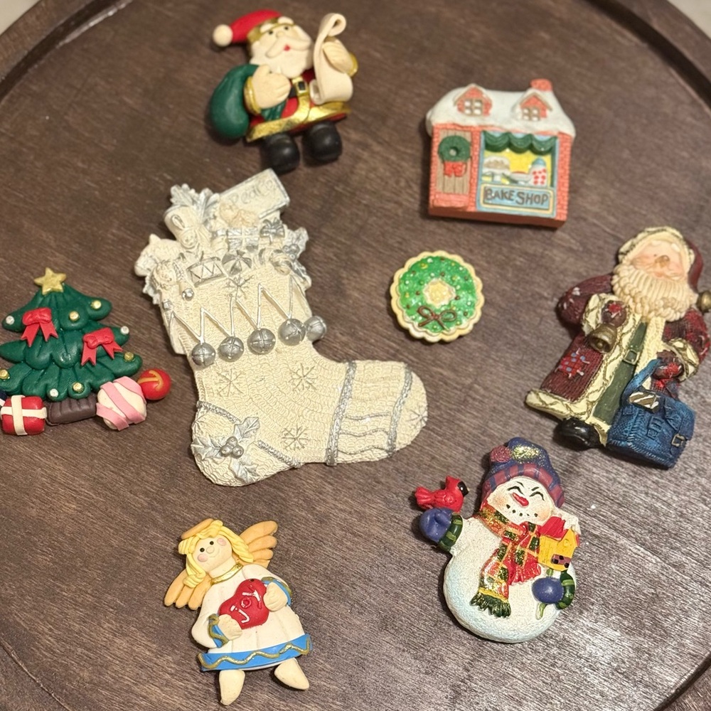 Festive Christmas Lot Vintage magnets